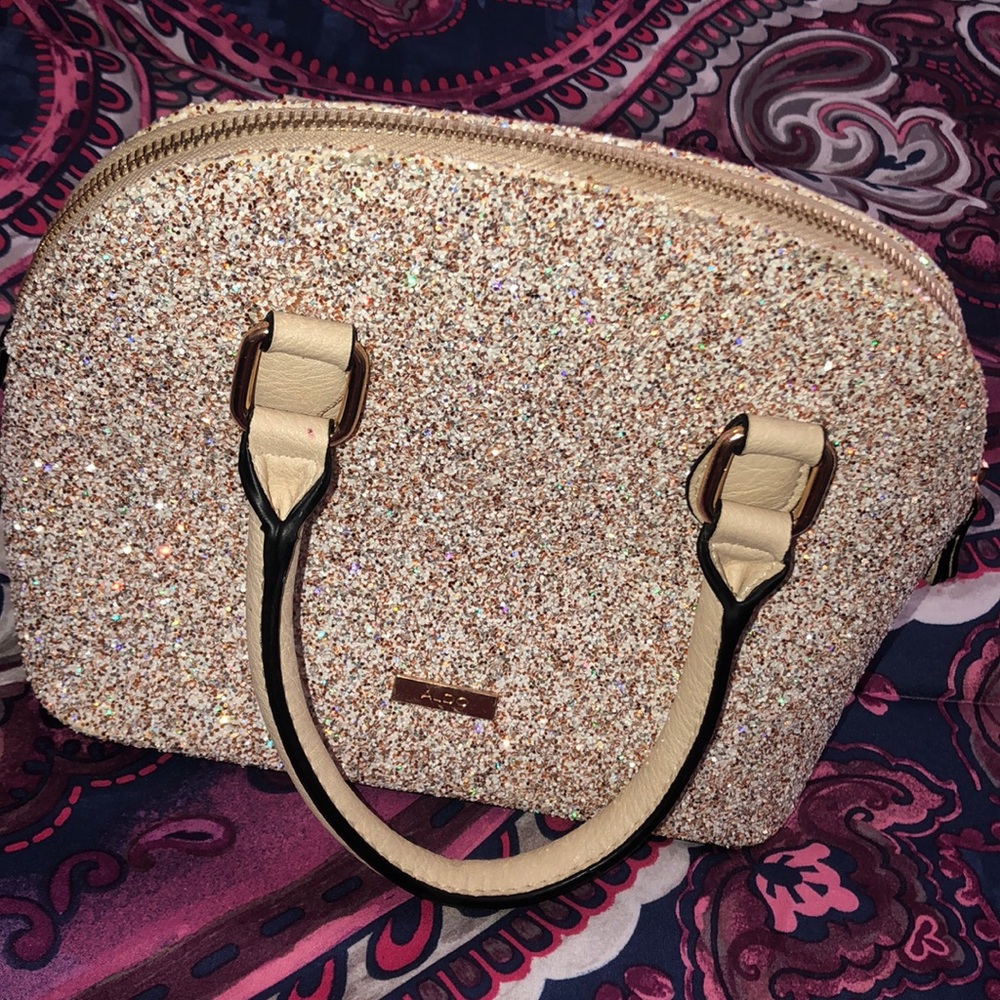 Bag - Picture 2 of 2